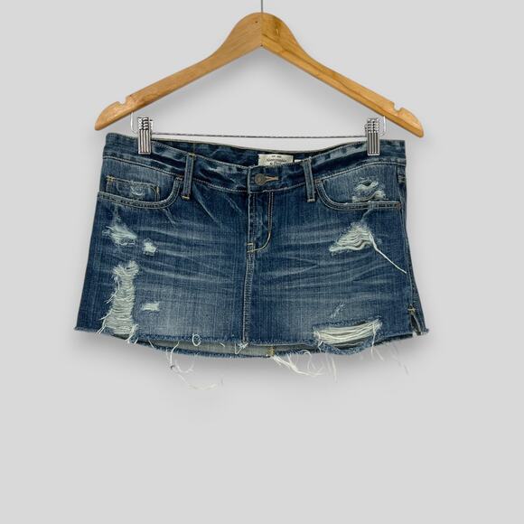 Y2k Abercrombie & Fitch Distressed Denim Micro Mini Skirt Size 4 - Picture 5 of 5